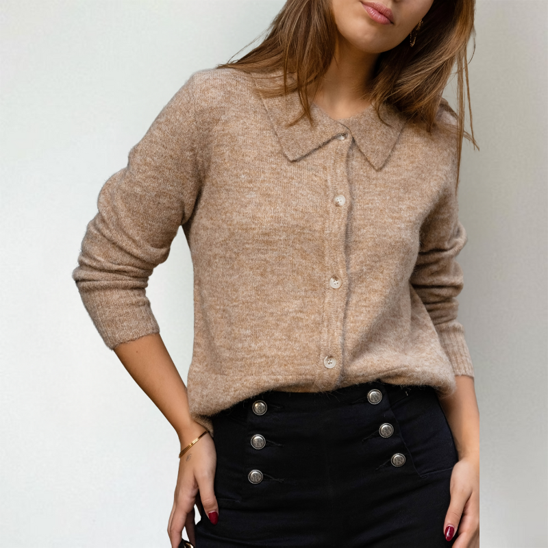Rose - Comfortable Cardigan