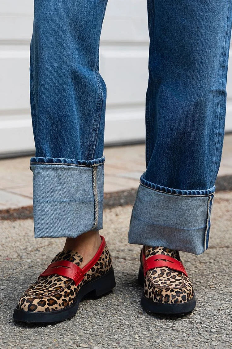 Aria - Leopard print loafers with red detail