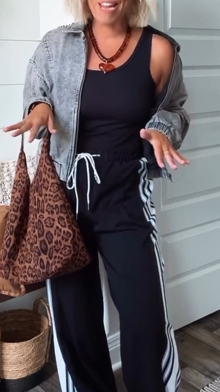 Lorelei - Timeless Denim Zip Jacket