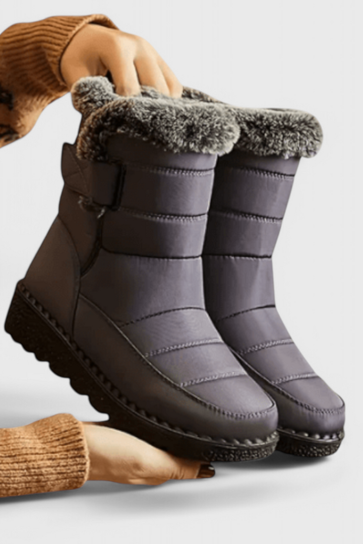 Magnolia - Waterproof Boots with Slip-Resistant Sole