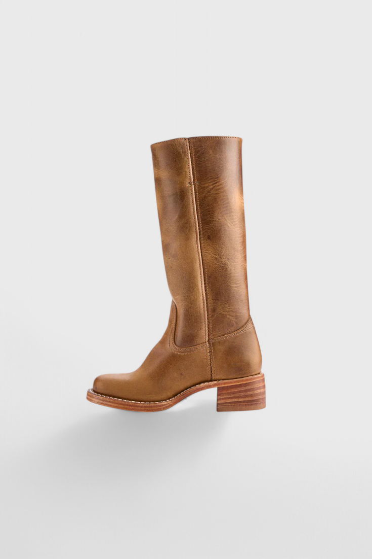 Ursula - Modern Classic Boots for All-Season Wear