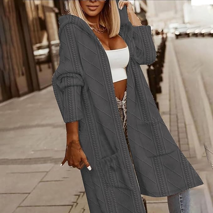 Mirabelle – Long-sleeved cable-knit hooded cardigan