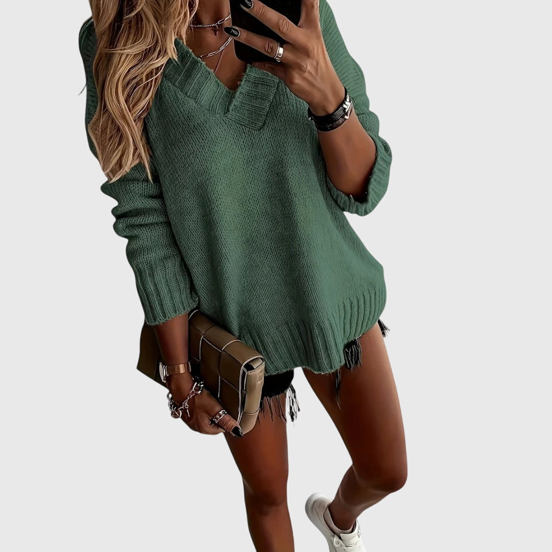 Carys - V-Neck Knitted Sweater