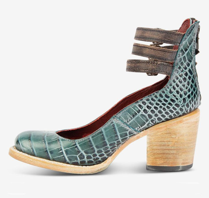 Ivy - Timeless Vintage Leather Pumps