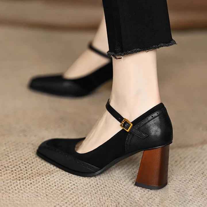 Esme - Classic Pumps