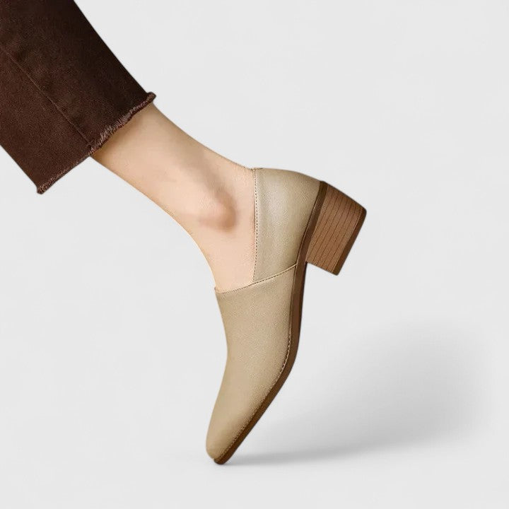 Daphne - Orthopedic Everyday Shoes