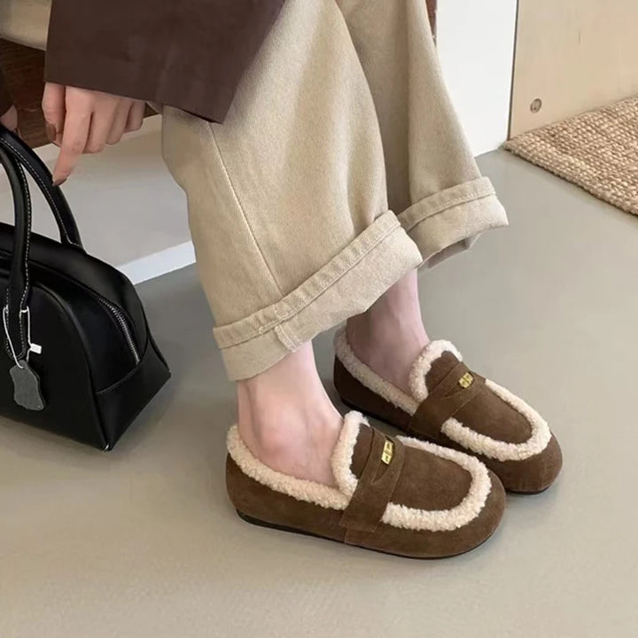 Iris - The Retro Fur-Lined Loafer