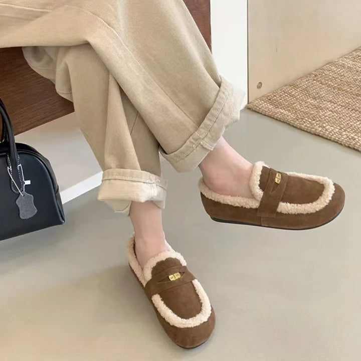 Iris - The Retro Fur-Lined Loafer