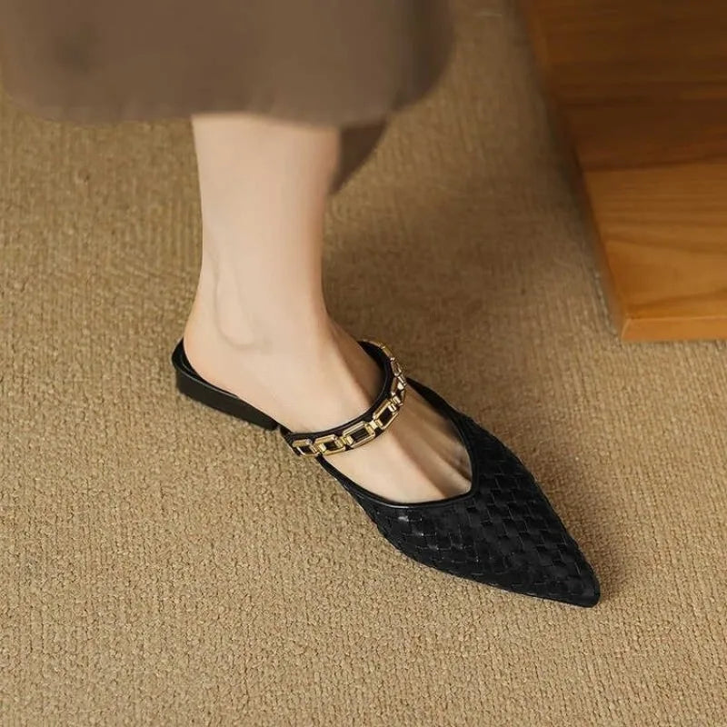 Aria - Pointed Slippers