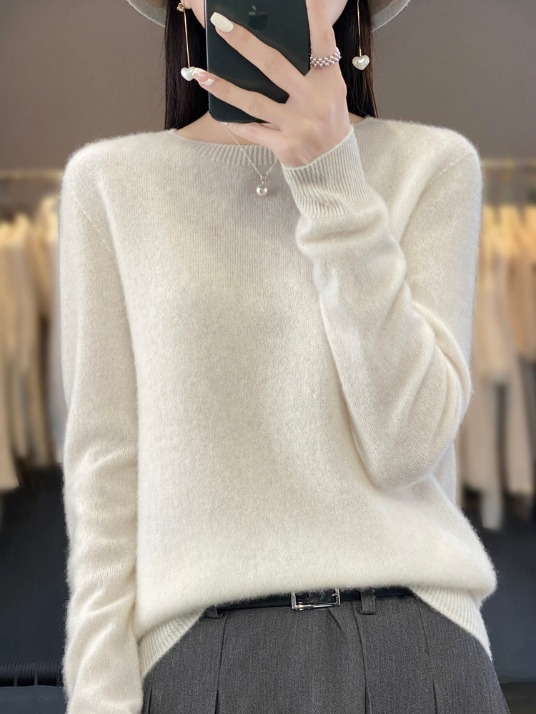 Helena - Warm Jumper for Cold Days