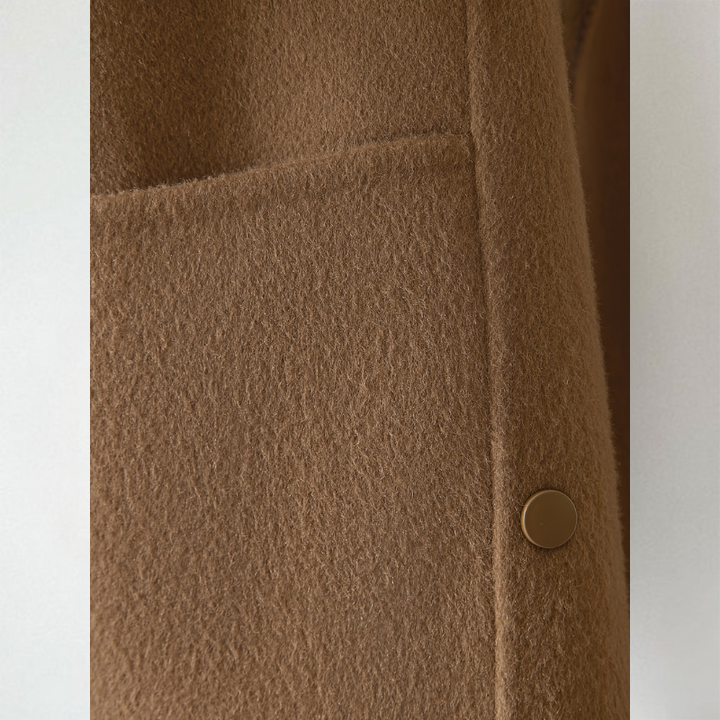 Karina - Elegant Cardigan