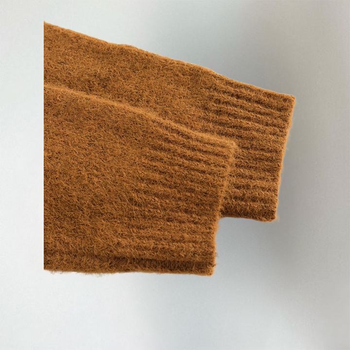 Estelle - Comfortable Cardigan