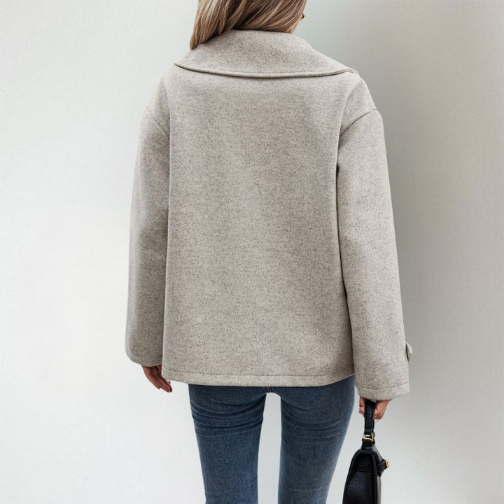 Quinn - Comfortable Cardigan
