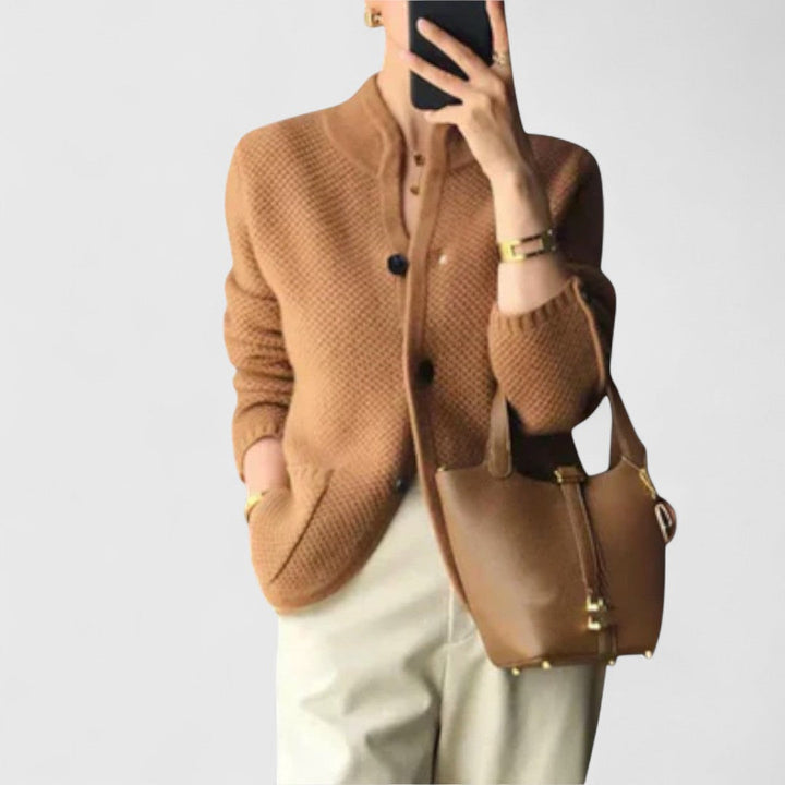 Amelie - Stylish & Cozy Cardigan
