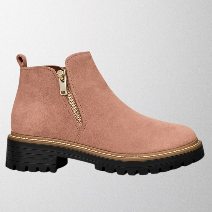 Estelle – Women's shoe with round toe and side zip fastening