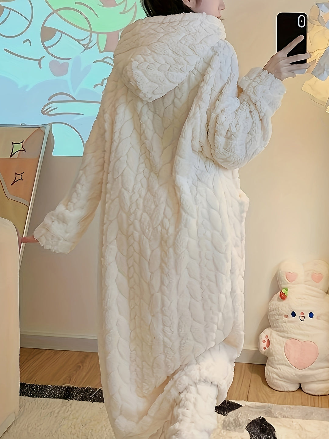 Maribel - Cozy Coral Fleece Hooded Robe