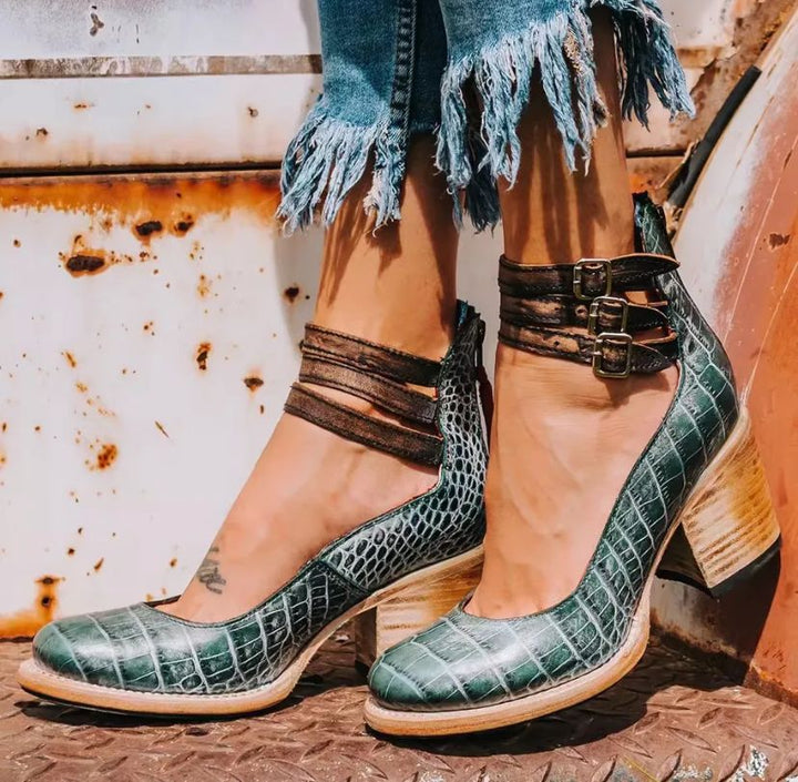 Ivy - Timeless Vintage Leather Pumps