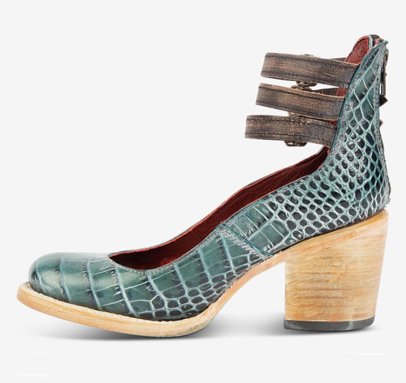 Ivy - Timeless Vintage Leather Pumps