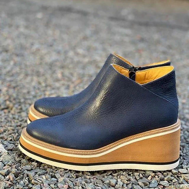 Clover - Elegant Waterproof Boots