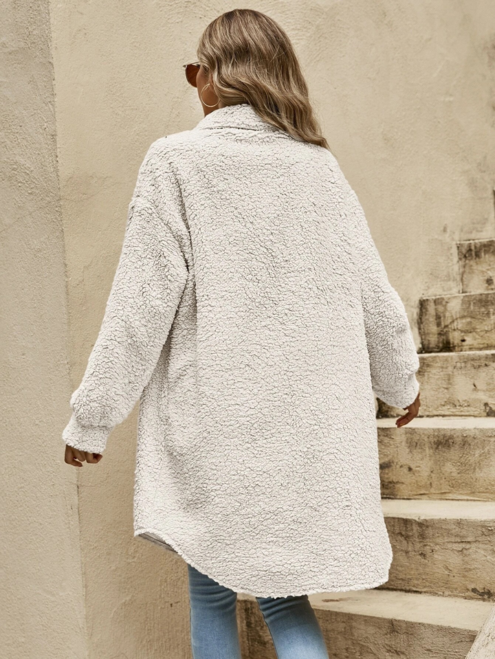 Emilia - Cozy Teddy Coat