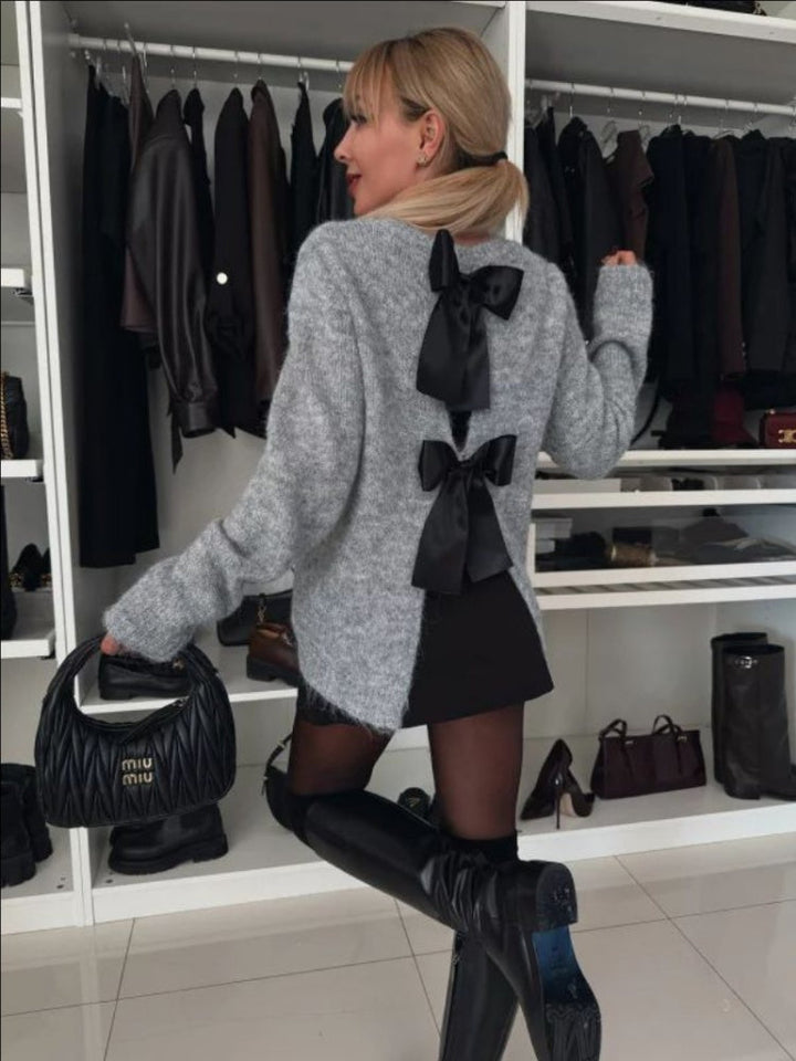 Coralie - Tie Sweater