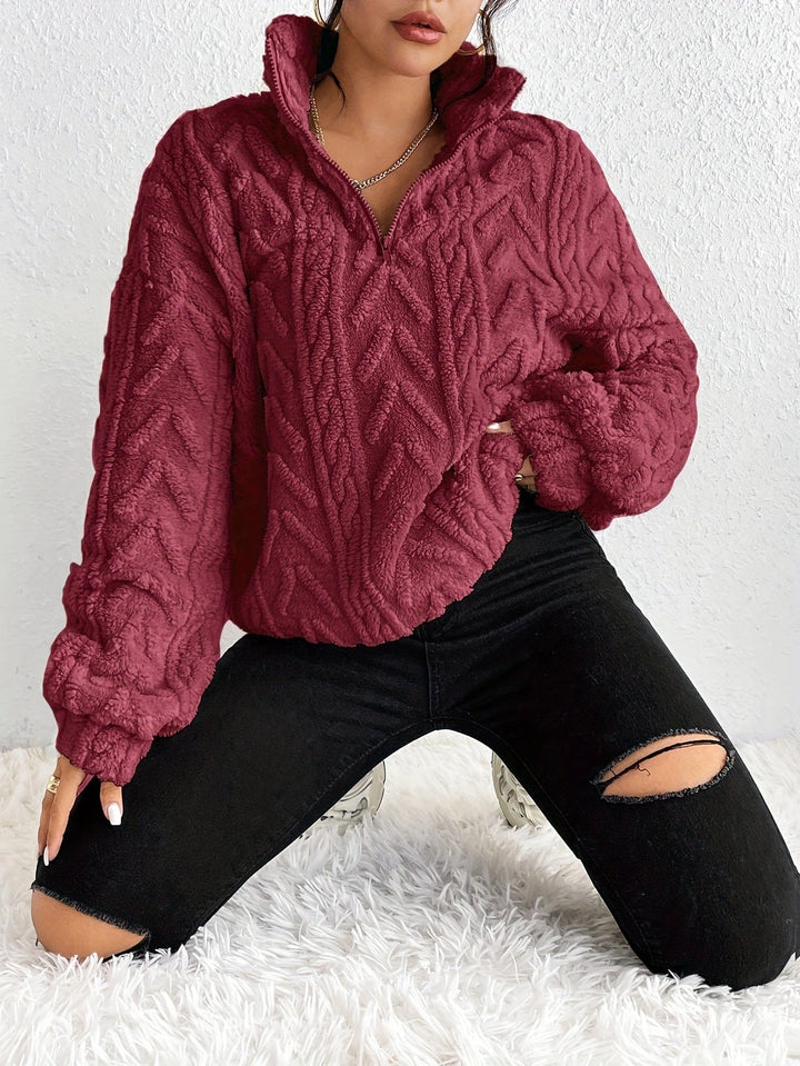Amira - Fluffy Zip Sweater