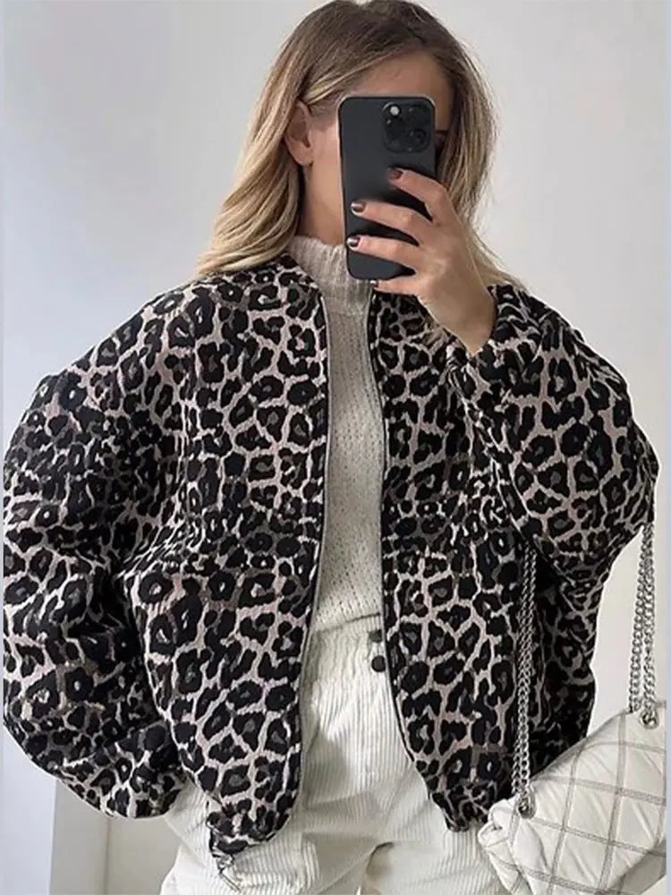 Daphne - Retro Long Sleeve Leopard Jacket
