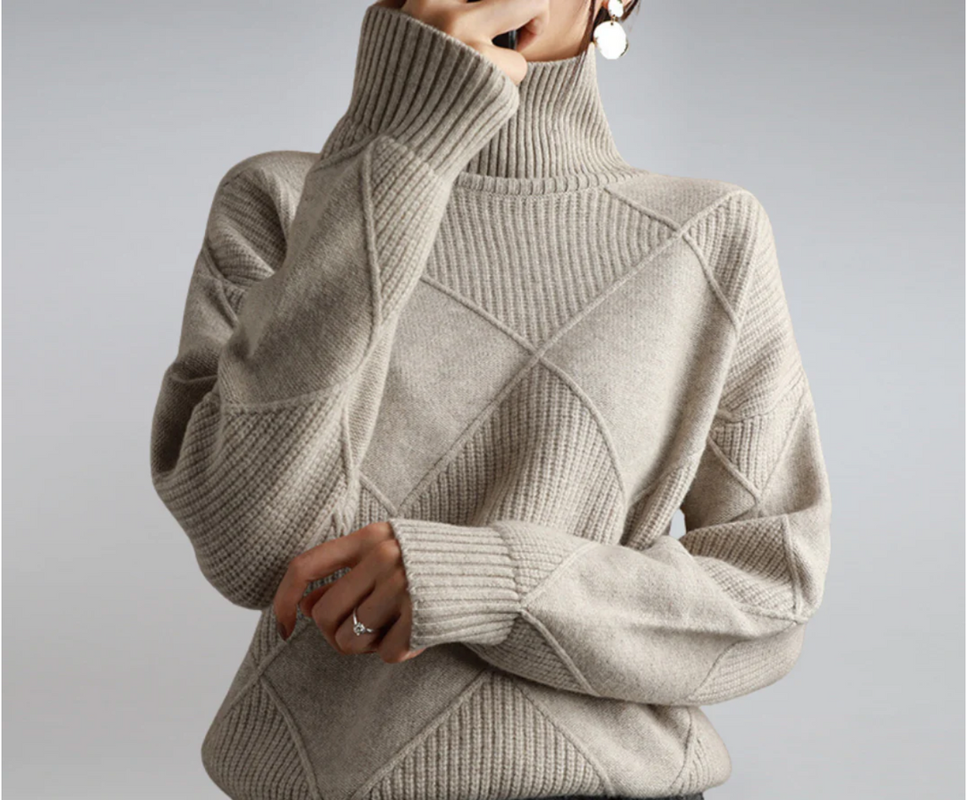 Cassia - Cozy Turtleneck Sweater