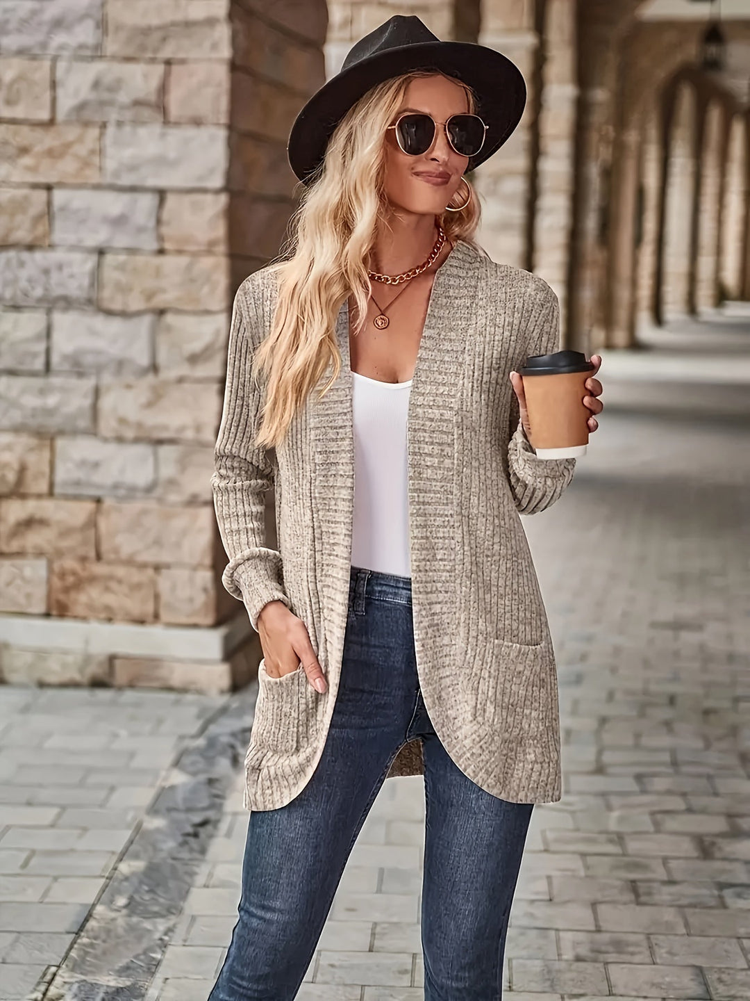 Winnie - Elegant Cardigan