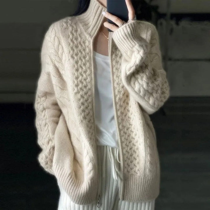 Annelise - Cable-Knit Cardigan